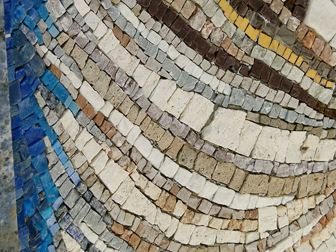 Mosaic at Pere Lachaise