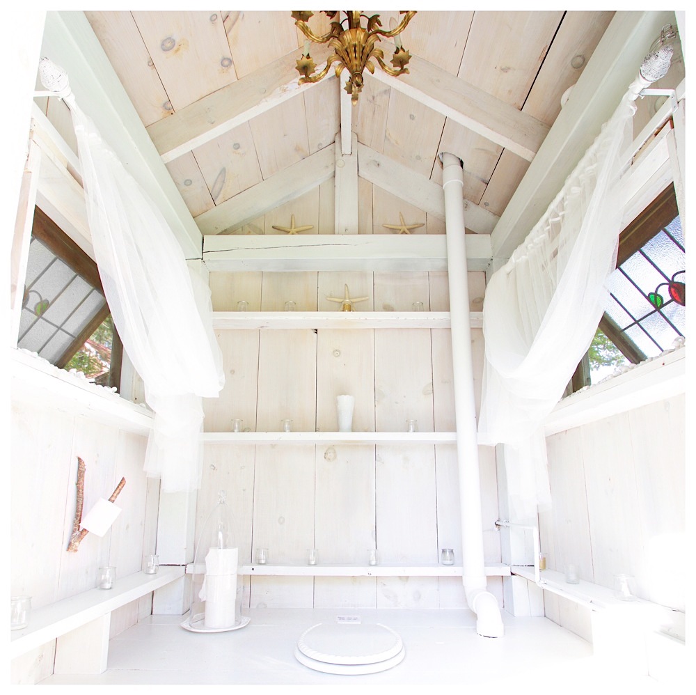 How To Build An Outhouse A Really Pretty One DESIGN THE LIFE YOU 