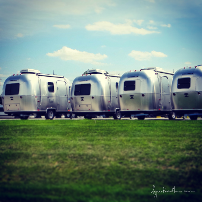 #AIRSTREAM love #Blog Post !! Be weird. Normal is the new boring via DESIGN THE LIFE YOU WANT TO LIVE https://lynneknowlton.com/be-weird/ ‎