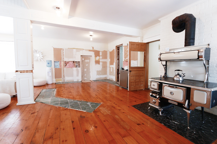 How to renovate a kitchen via @lynneknowlton #ElmiraStoveWorks